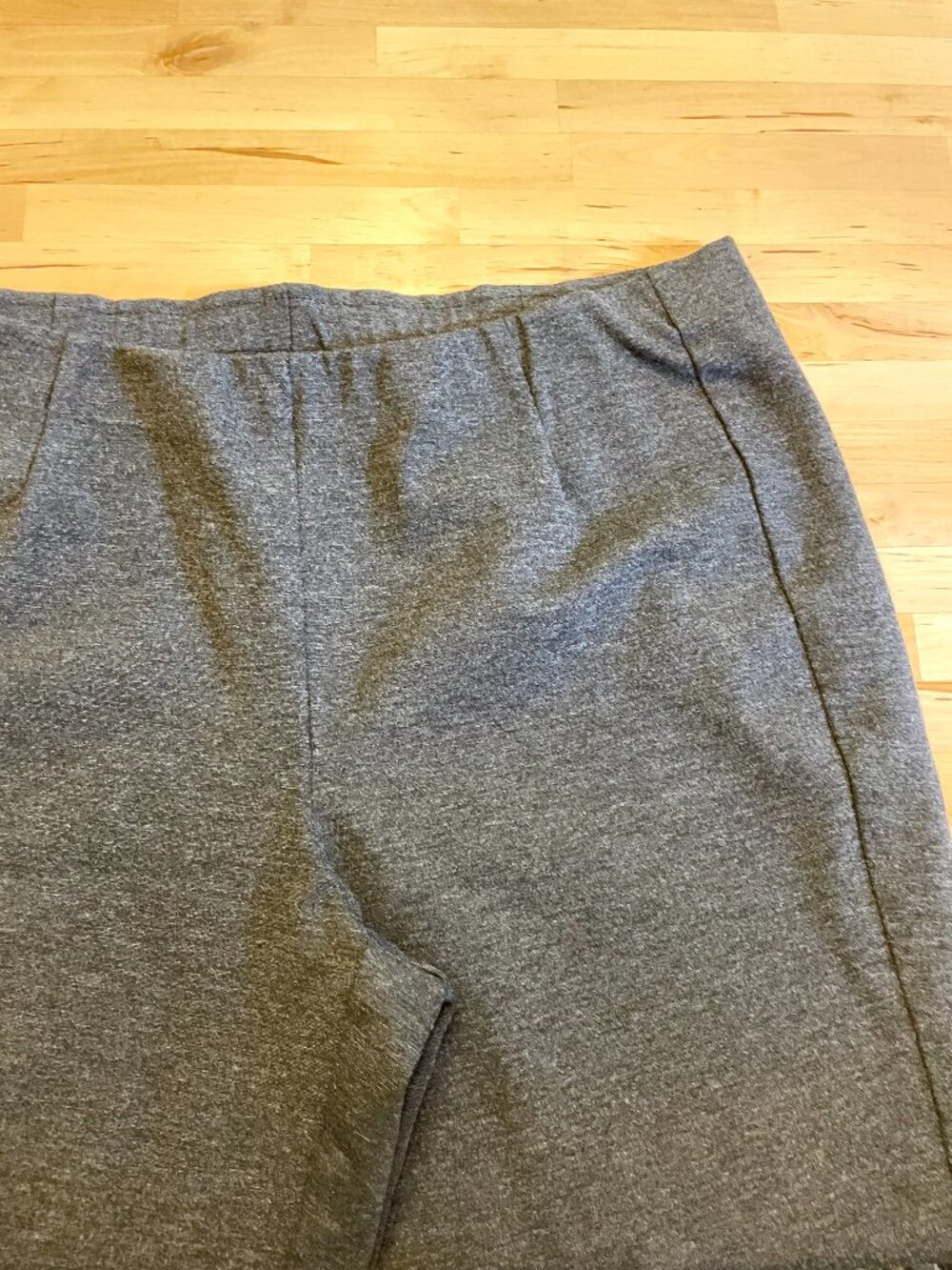 J.Jill Ponte Slim Leg Pants M Petite Gray Stretch Pull-On Travel Pant Lagenlook - Picture 2 of 10